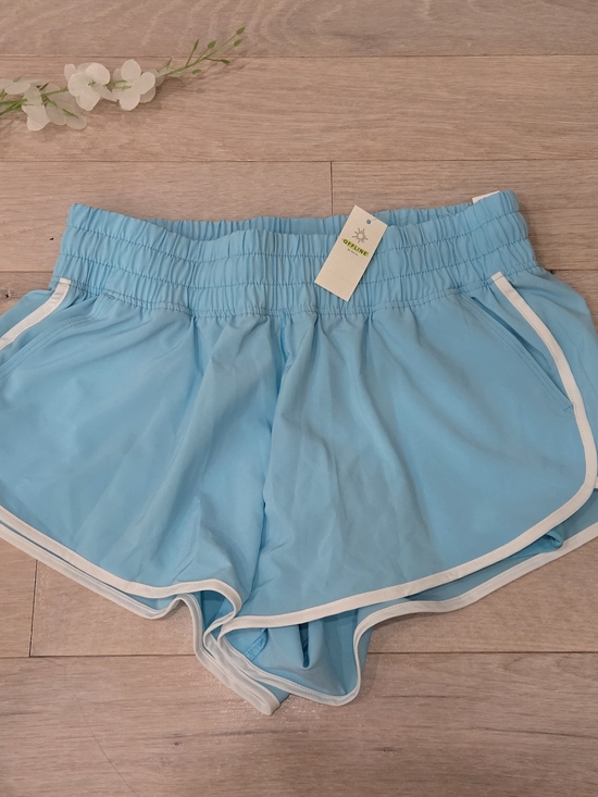 aerie Pants - aerie Light Blue Athletic Shorts with White Trim ✨️ Make An Offer ✨️
